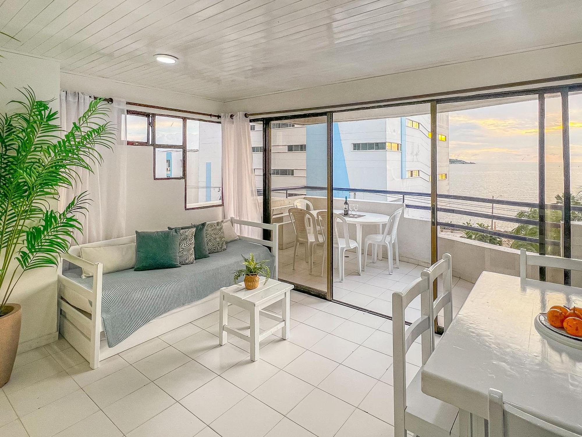 Tropical - Livin Colombia Apartamento *