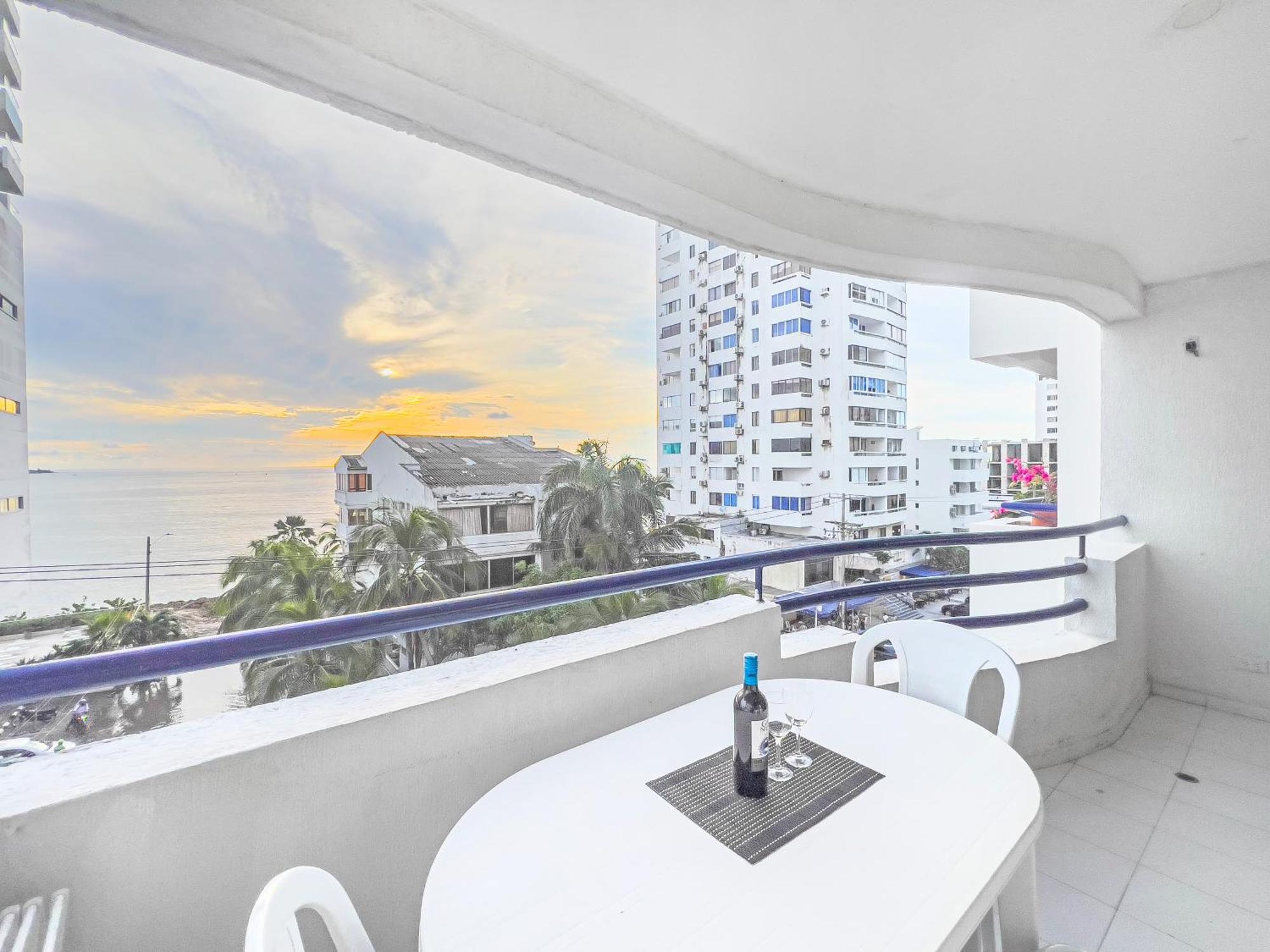 Tropical - Livin Colombia Apartamento *